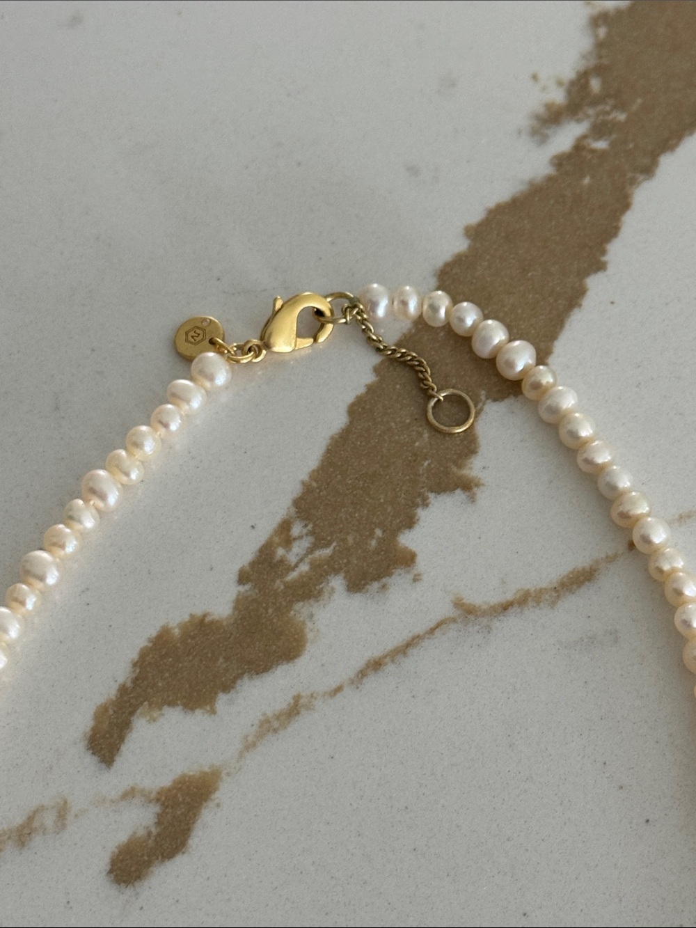Julie Vos Delicate Pearl Tudor Necklace Onyx - Picture 3 of 4
